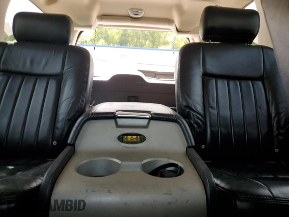 2003 Lincoln Navigator Luxury with VIN 5LMFU28R93LJ36216, listed as a Copart auction lot 71395174 with 147,398 mi miles and Salvage Title. Bid and sale history available at carsss.com. Image 10.