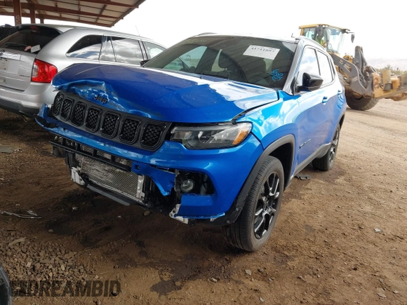 2023 Jeep Compass Latitude with VIN 3C4NJDBN7PT513648, listed as a IAAI auction lot 41711097 with 8,580 mi miles and . Bid and sale history available at DreamBid. Image 18.