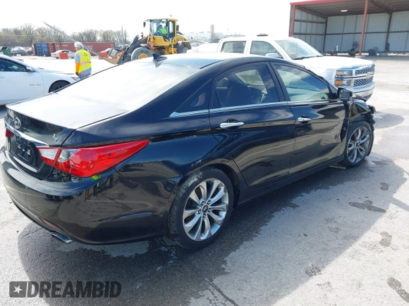 2011 Hyundai Sonata Limited with VIN 5NPEC4AB1BH206843, listed as a IAAI auction lot 41048283 with 204,457 mi miles and . Bid and sale history available at DreamBid. Image 4.