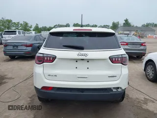 2018 Jeep Compass Latitude с VIN 3C4NJDBB4JT453583, выставлен на аукционе IAAI как лот 42501931 с пробегом 57 094 миль миль и . История ставок и продаж доступна на DreamBid. Изображение 16.