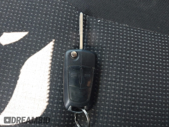 2008 Saturn Astra XE z VIN W08AR671185084168, wystawiony jako IAAI lot #42380172 z przebiegiem 129 099 mil mil oraz . Historia ofert i sprzedaży dostępna na DreamBid. Obrazek 11.