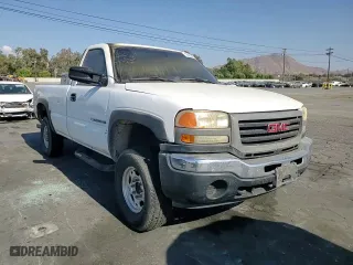 2006 GMC Sierra 2500HD Work Truck with VIN 1GTHC24U46E176421, listed as a Copart auction lot 70282594 with 0 mi miles and Salvage Title. Bid and sale history available at carsss.com. Image 11.