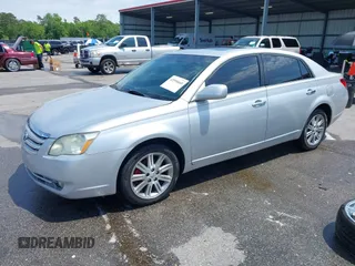 2006 Toyota Avalon XL with VIN 4T1BK36B26U167325, listed as a IAAI auction lot 42090660 with 196,932 mi miles. Bid and sale history available at carsss.com. Image 2.