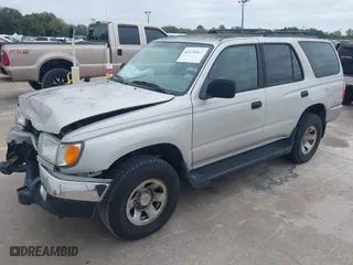 2000 Toyota 4Runner with VIN JT3GM84R0Y0062962, listed as a IAAI auction lot 41270947 with 290,280 mi miles. Bid and sale history available at carsss.com. Image 18.