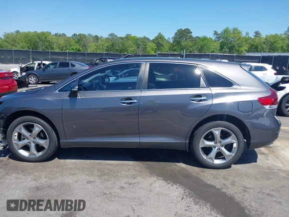 2015 Toyota Venza XLE with VIN 4T3ZK3BB1FU071956, listed as a IAAI auction lot 42030099 with 157,434 mi miles. Bid and sale history available at carsss.com. Image 15.