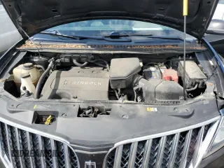 2013 Lincoln MKX with VIN 2LMDJ8JK9DBL13338, listed as a Copart auction lot 68213674 with 178,071 mi miles and Clean Title. Bid and sale history available at carsss.com. Image 12.