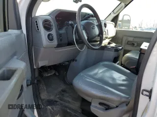 2014 Ford Econoline Cargo Commercial with VIN 1FTNE2EW9EDA72220, listed as a Copart auction lot 50025115 with 270,630 mi miles and Salvage Title. Bid and sale history available at DreamBid. Image 8.
