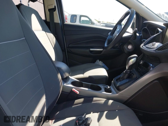 2014 Ford Escape SE with VIN 1FMCU9G90EUD81774, listed as a IAAI auction lot 42067148 with 115,277 mi miles. Bid and sale history available at carsss.com. Image 5.