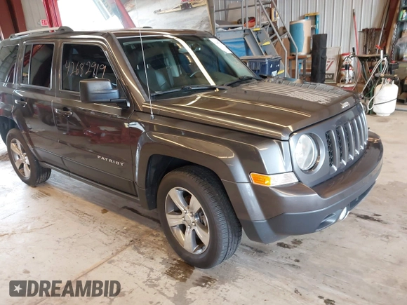 2016 Jeep Patriot Latitude with VIN 1C4NJRFB4GD804403, listed as a IAAI auction lot 42682919 with 105,360 mi miles and . Bid and sale history available at DreamBid. Image 1.