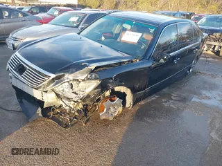 2005 Lexus LS 430 with VIN JTHBN36F855005771, listed as a IAAI auction lot 41233919 with 273,798 mi miles. Bid and sale history available at carsss.com. Image 20.