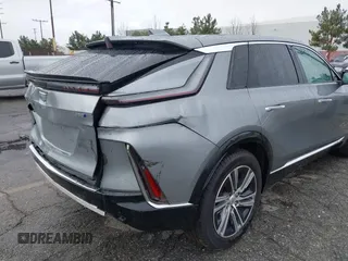 2024 Cadillac LYRIQ Luxury z VIN 1GYKPRRK6RZ104038, wystawiony jako IAAI lot #41521504 z przebiegiem Nie podano mil oraz . Historia ofert i sprzedaży dostępna na DreamBid. Obrazek 21.