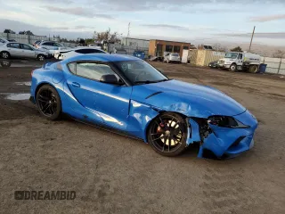 2021 Toyota GR Supra 3.0 with VIN WZ1DB0C09MW036605, listed as a Copart auction lot 86576844 with 31,520 mi miles and Salvage Title. Bid and sale history available at carsss.com. Image 4.