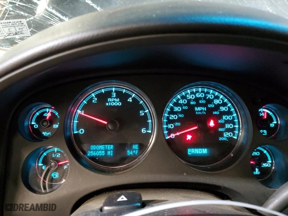 2013 Chevrolet Suburban LT with VIN 1GNSKJE73DR111018, listed as a Copart auction lot 48622865 with 256,055 mi miles and Salvage Title. Bid and sale history available at carsss.com. Image 9.