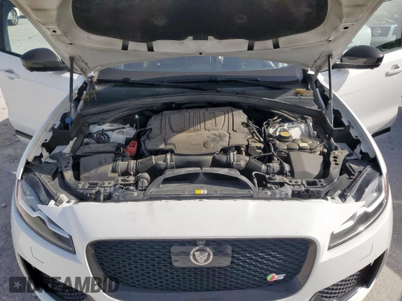 2017 Jaguar F-Pace S with VIN SADCM2BV4HA499031, listed as a Copart auction lot 56842135 with 163,021 mi miles and Clean Title. Bid and sale history available at DreamBid. Image 12.