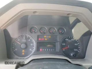 2008 Ford F-250 XL с VIN 1FTSX21508EE15568, выставлен на аукционе Copart как лот 55479405 с пробегом 441 704 миль миль и Списание • Salvage title. История ставок и продаж доступна на DreamBid. Изображение 9.