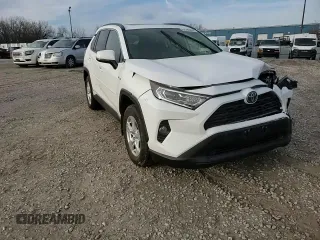 2021 Toyota RAV4 Hybrid XLE with VIN JTMRWRFV3MD127501, listed as a Copart auction lot 84239034 with 75,707 mi miles and Salvage Title. Bid and sale history available at carsss.com. Image 12.