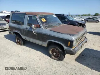 1984 Ford Bronco with VIN 1FMCU14S6EUA81956, listed as a Copart auction lot 53947335 with 2,868 mi miles and Clean title. Bid and sale history available at DreamBid. Image 4.