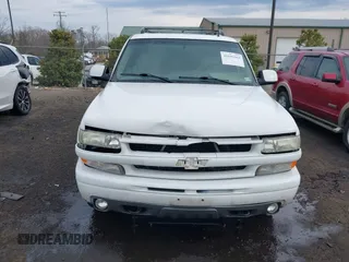 2002 Chevrolet Suburban Z71 with VIN 3GNFK16Z42G138355, listed as a IAAI auction lot 41691463 with 207,255 mi miles. Bid and sale history available at carsss.com. Image 6.