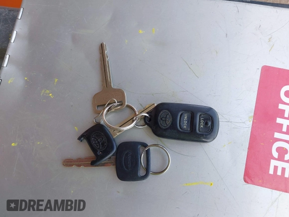 2000 Toyota Sienna LE with VIN 4T3ZF13C4YU211145, listed as a IAAI auction lot 42705612 with 217,825 mi miles and . Bid and sale history available at DreamBid. Image 11.