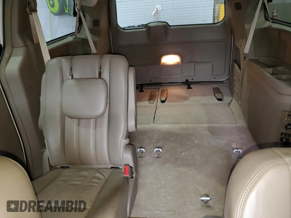 2013 Chrysler Town & Country Touring with VIN 2C4RC1BG2DR662544, listed as a Copart auction lot 51892495 with 98,199 mi miles and Salvage Title. Bid and sale history available at DreamBid. Image 10.
