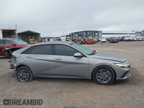 2024 Hyundai Elantra SEL with VIN KMHLM4DG9RU753995, listed as a IAAI auction lot 41917826 with 10,258 mi miles. Bid and sale history available at carsss.com. Image 13.