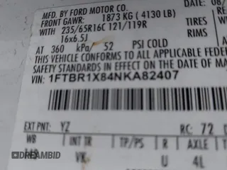 2022 Ford Transit Cargo z VIN 1FTBR1X84NKA82407, wystawiony jako IAAI lot #41503201 z przebiegiem 53 194 mil mil oraz . Historia ofert i sprzedaży dostępna na DreamBid. Obrazek 9.