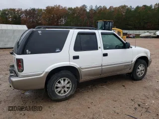 2001 GMC Jimmy SLT with VIN 1GKDT13W712155718, listed as a Copart auction lot 80688554 with 114,116 mi miles and Salvage Title. Bid and sale history available at carsss.com. Image 3.