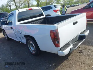 2010 Chevrolet Colorado Work Truck z VIN 1GCCSBD90A8124994, wystawiony jako IAAI lot #42118955 z przebiegiem 188 672 mil mil oraz . Historia ofert i sprzedaży dostępna na DreamBid. Obrazek 3.