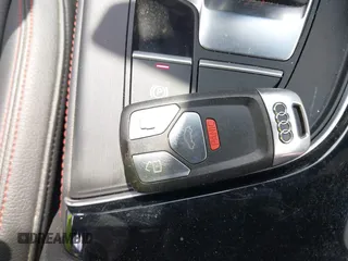 2018 Audi A4 Premium Plus z VIN WAUENAF4XJA095831, wystawiony jako IAAI lot #42192885 z przebiegiem 77 645 mil mil oraz . Historia ofert i sprzedaży dostępna na DreamBid. Obrazek 11.