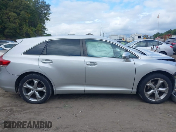2013 Toyota Venza LE z VIN 4T3BK3BB1DU080705, wystawiony jako IAAI lot #40432989 z przebiegiem 111 218 mil mil oraz . Historia ofert i sprzedaży dostępna na DreamBid. Obrazek 12.