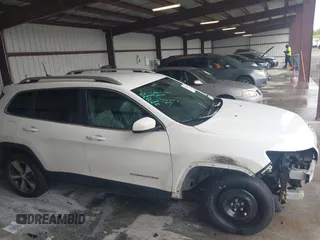 2019 Jeep Cherokee Limited with VIN 1C4PJMDXXKD198284, listed as a IAAI auction lot 42251536 with 191,977 mi miles and . Bid and sale history available at DreamBid. Image 14.