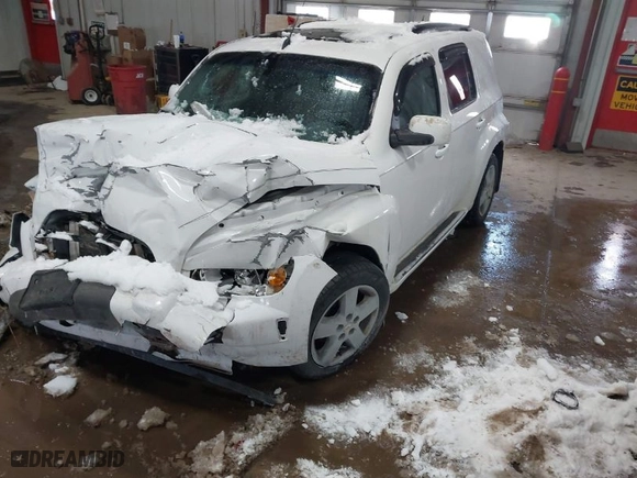 2010 Chevrolet HHR LT w/1LT with VIN 3GNBABDB5AS569165, listed as a IAAI auction lot 41601110 with NaN miles. Bid and sale history available at carsss.com. Image 2.