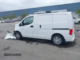 2015 Nissan NV200 SV with VIN 3N6CM0KN8FK691089, listed as a IAAI auction lot 42112026 with 95,972 mi miles. Bid and sale history available at carsss.com. Image 14.