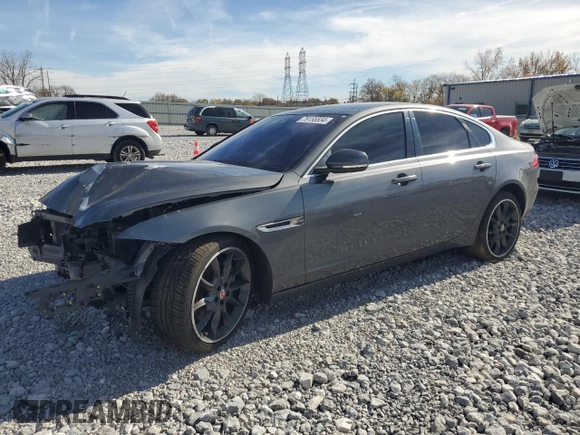 2016 Jaguar XF 35t Premium with VIN SAJBD4BV3GCY09600, listed as a Copart auction lot 78155534 with 59,803 mi miles and Clean Title. Bid and sale history available at carsss.com. Image 1.