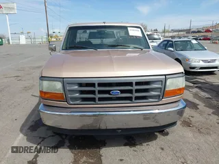 1996 Ford F-150 with VIN 1FTEX15H9TKA25252, listed as a IAAI auction lot 41881908 with 161,371 mi miles. Bid and sale history available at carsss.com. Image 12.