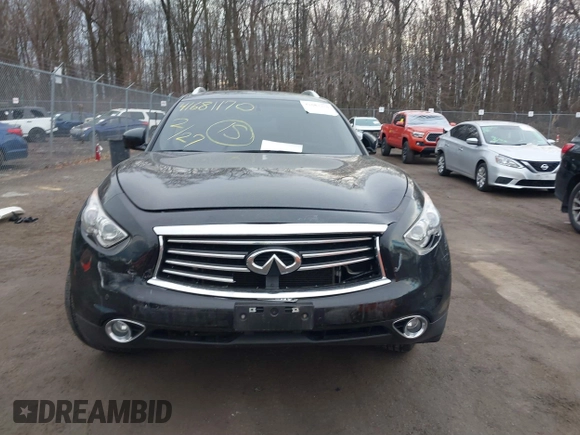 2016 Infiniti QX70 with VIN JN8CS1MWXGM752436, listed as a IAAI auction lot 41681170 with 130,208 mi miles and . Bid and sale history available at DreamBid. Image 12.