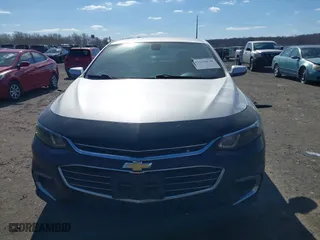 2018 Chevrolet Malibu LT with VIN 1G1ZD5ST2JF142177, listed as a IAAI auction lot 41639038 with 172,522 mi miles. Bid and sale history available at carsss.com. Image 12.