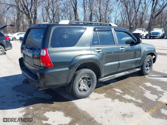 2006 Toyota 4Runner SR5 with VIN JTEZU14R260083445, listed as a IAAI auction lot 41734422 with 201,434 mi miles. Bid and sale history available at carsss.com. Image 4.