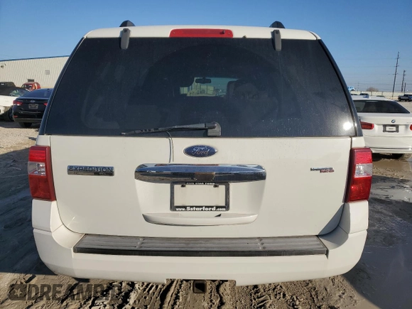 2008 Ford Expedition Max SSV with VIN 1FMFK15528LA74797, listed as a Copart auction lot 43156235 with 235,793 mi miles and Salvage title. Bid and sale history available at DreamBid. Image 6.