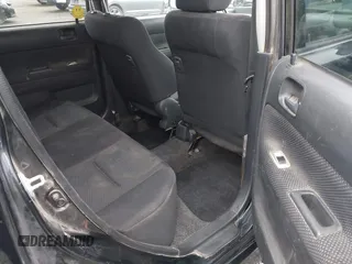 2005 Scion xB z VIN JTLKT324954021760, wystawiony jako IAAI lot #42125087 z przebiegiem 414 129 mil mil oraz . Historia ofert i sprzedaży dostępna na DreamBid. Obrazek 8.