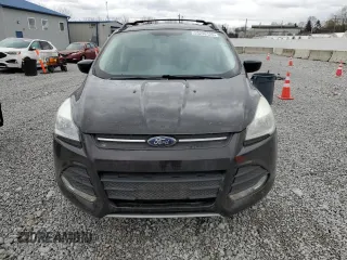2013 Ford Escape SE with VIN 1FMCU9G97DUC60299, listed as a Copart auction lot 53246125 with 153,861 mi miles and Clean Title. Bid and sale history available at DreamBid. Image 5.