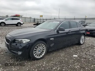 2011 BMW 5 Series 535i xDrive z VIN WBAFU7C52BC875304, wystawiony jako Copart lot #56340325 z przebiegiem 79 796 mil mil oraz Szkoda całkowita • Salvage title. Historia ofert i sprzedaży dostępna na DreamBid. Obrazek 1.