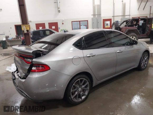 2016 Dodge Dart SE with VIN 1C3CDFAA8GD578415, listed as a IAAI auction lot 41855516 with 122,122 mi miles. Bid and sale history available at carsss.com. Image 4.