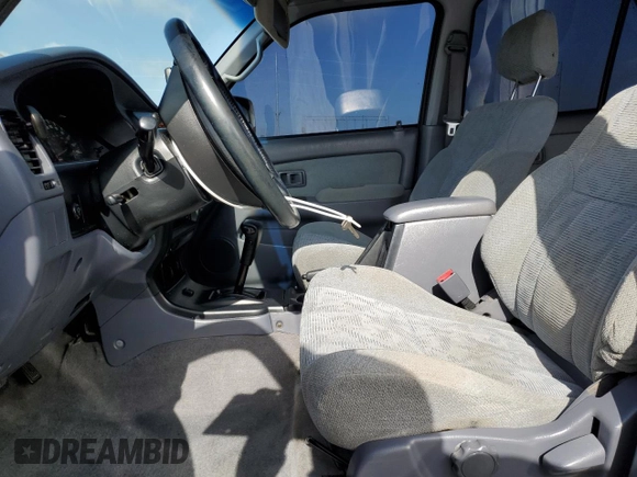 2000 Toyota 4Runner SR5 z VIN JT3GN86R4Y0159902, wystawiony jako Copart lot #57287845 z przebiegiem 174 742 mil mil oraz Szkoda całkowita • Salvage title. Historia ofert i sprzedaży dostępna na DreamBid. Obrazek 7.