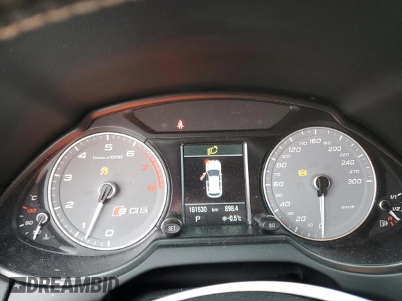 2014 Audi Q5 with VIN WA1LGCFPXEA088761, listed as a Copart auction lot 42481315 with 161,530 mi miles and Salvage title. Bid and sale history available at DreamBid. Image 9.
