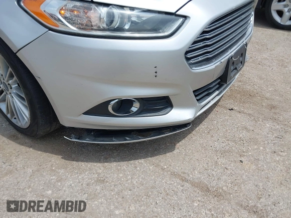2015 Ford Fusion SE с VIN 3FA6P0HD8FR292587, выставлен на аукционе IAAI как лот 42631276 с пробегом 181 726 миль миль и . История ставок и продаж доступна на DreamBid. Изображение 6.