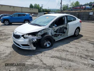 2016 Kia Forte LX z VIN KNAFK4A60G5496510, wystawiony jako Copart lot #59238675 z przebiegiem 77 062 mil mil oraz Szkoda całkowita • Salvage title. Historia ofert i sprzedaży dostępna na DreamBid. Obrazek 1.