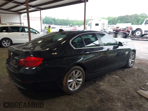 2015 BMW 5 Series 528i с VIN WBA5A5C59FD514631, выставлен на аукционе IAAI как лот 42379425 с пробегом 189 327 миль миль и . История ставок и продаж доступна на DreamBid. Изображение 4.