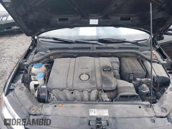 2011 Volkswagen Jetta SEL z VIN 3VWLZ7AJ2BM349306, wystawiony jako IAAI lot #38222989 z przebiegiem 198 462 mil mil oraz . Historia ofert i sprzedaży dostępna na DreamBid. Obrazek 10.