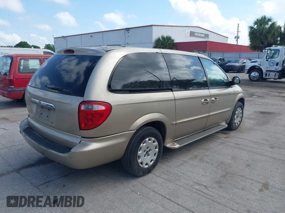 2002 Chrysler Town & Country with VIN 2C8GP44322R584429, listed as a IAAI auction lot 41938367 with Not Provided miles and . Bid and sale history available at DreamBid. Image 4.